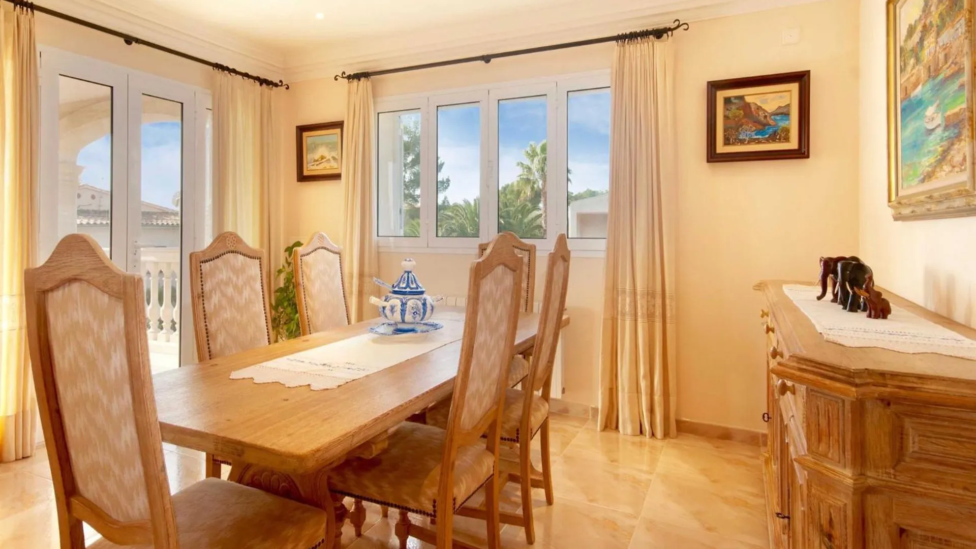 Immaculate Mallorca Villa Las Olas 3 Bedrooms Ideal For Families Couples Alcudia